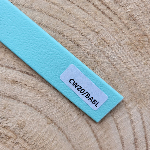Baby Blue Halsband