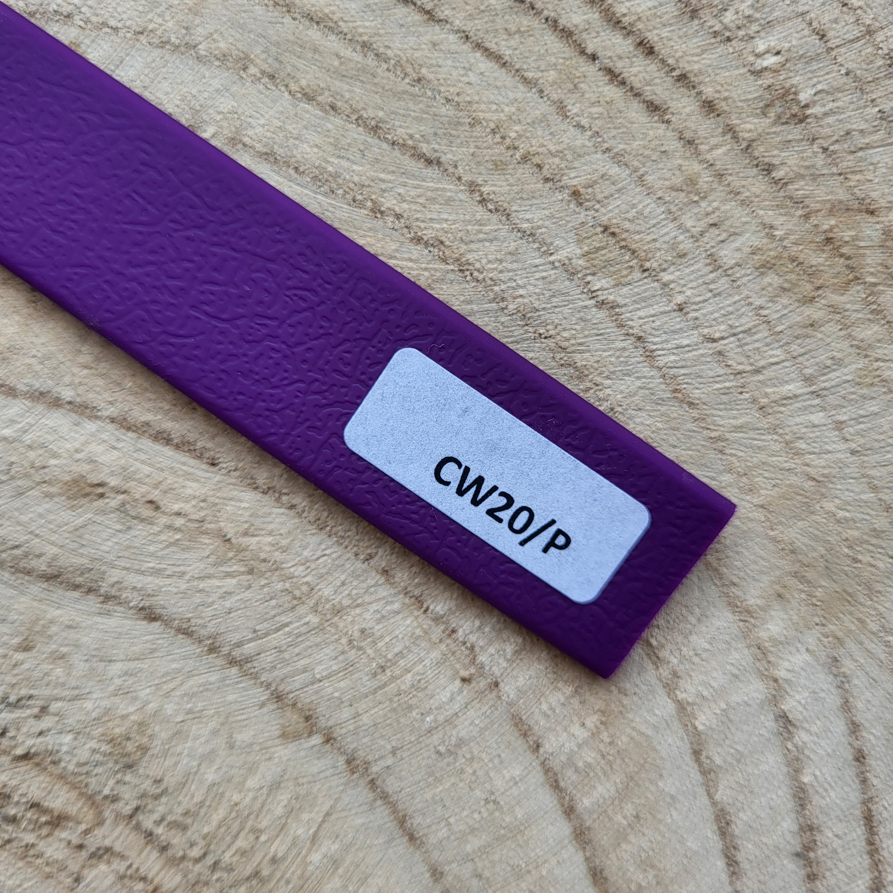 Purple Halsband